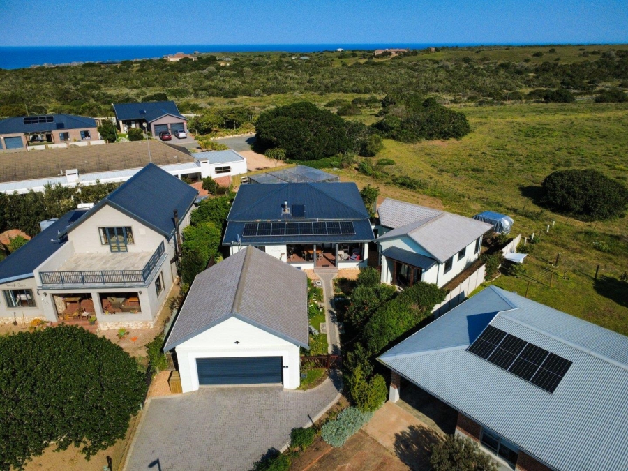 2 Bedroom Property for Sale in Stilbaai Western Cape